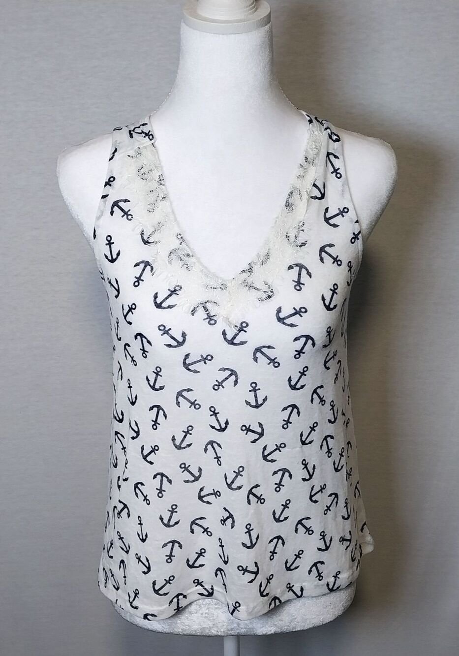Wallflowers White Nautical Anchor Print Lace Trim V-Neck Tank Top Juniors Medium